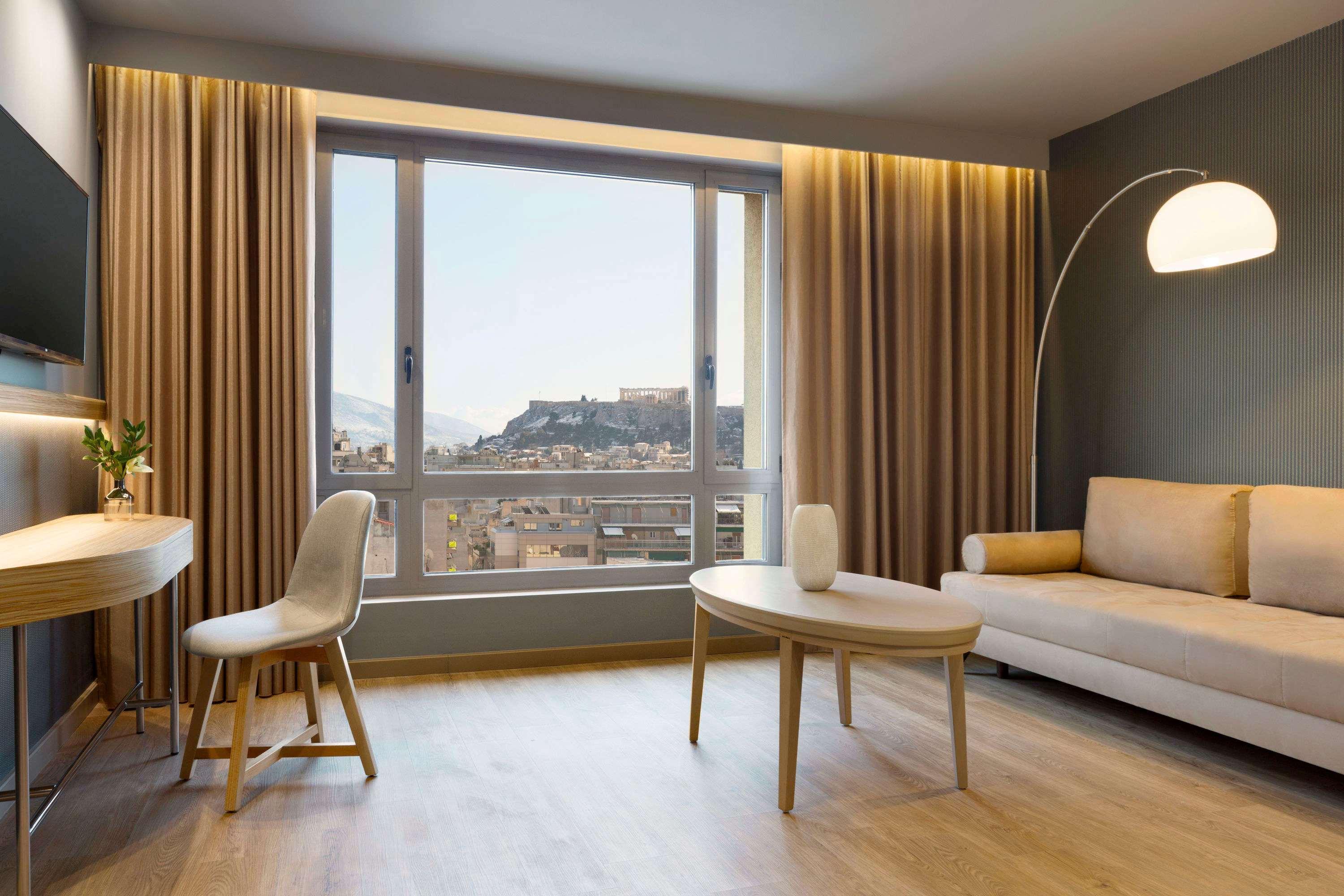 Wyndham Grand Hotel 5*