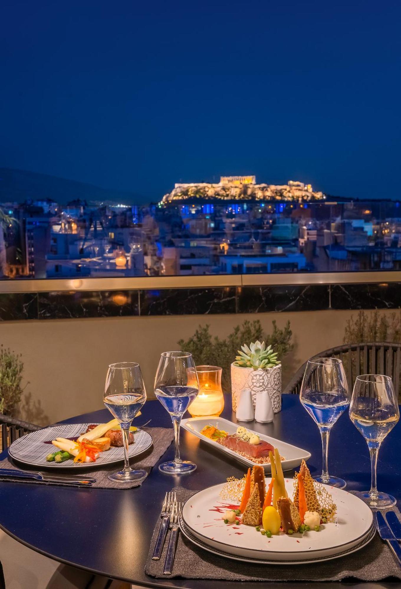 Wyndham Grand 5* Atenas
