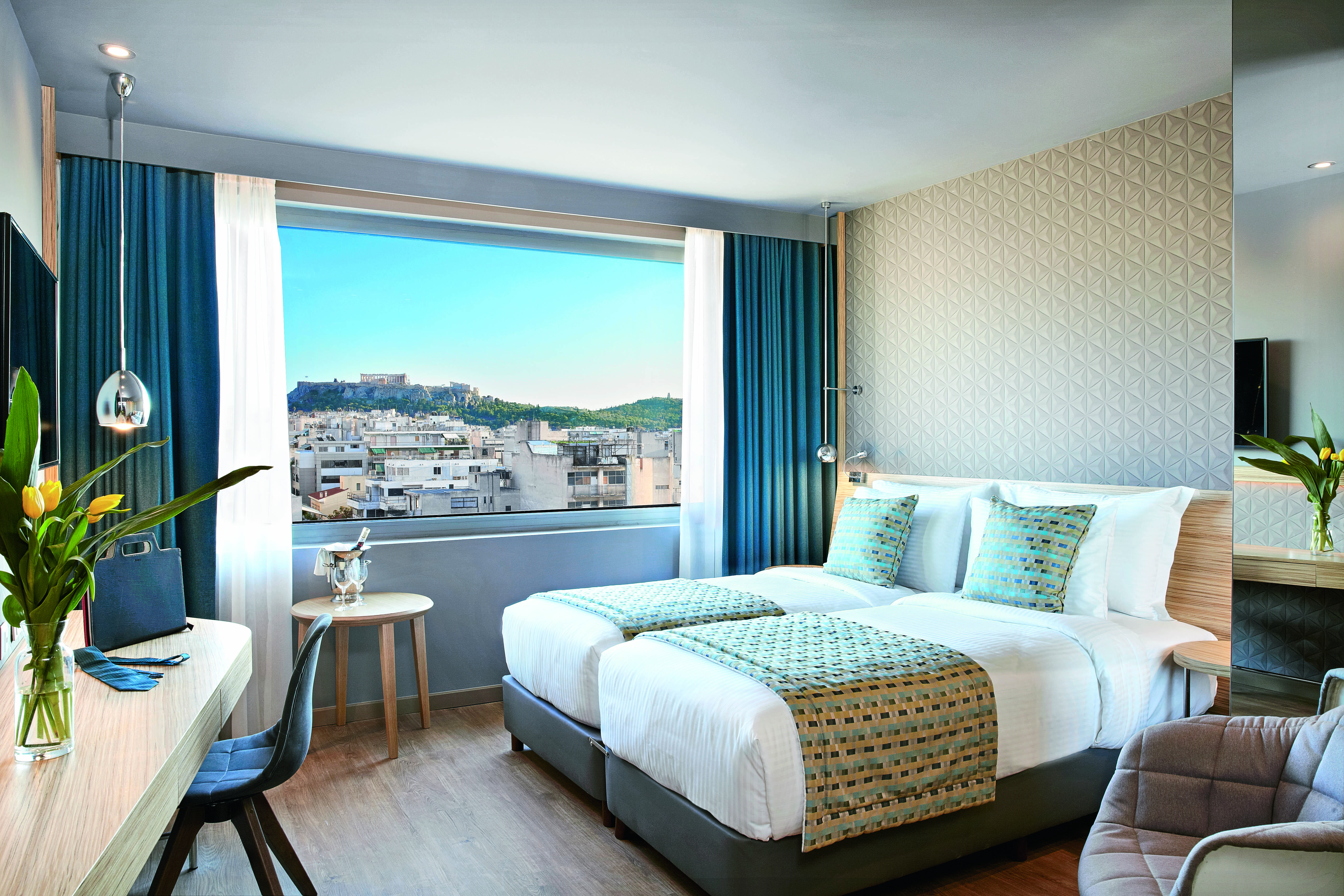 Wyndham Grand Hotel