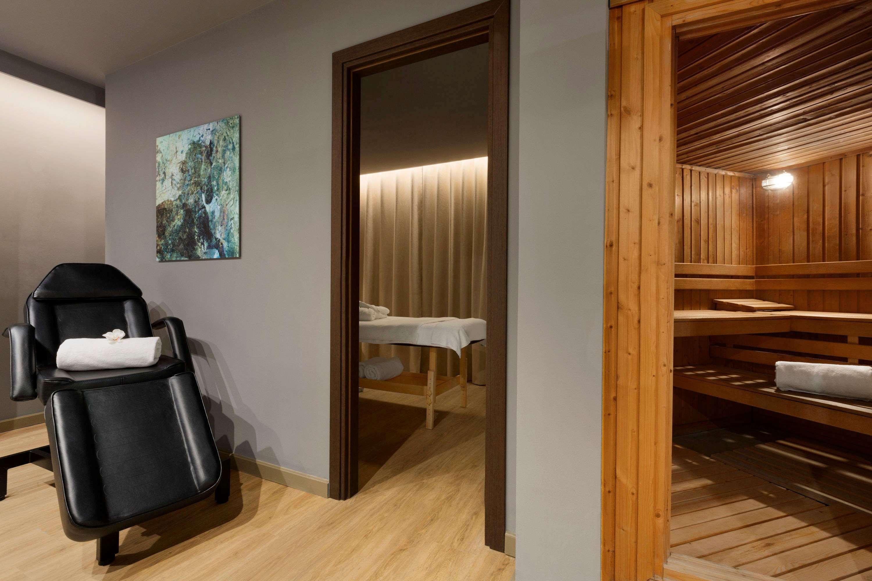 Wyndham Grand Hotel Athene